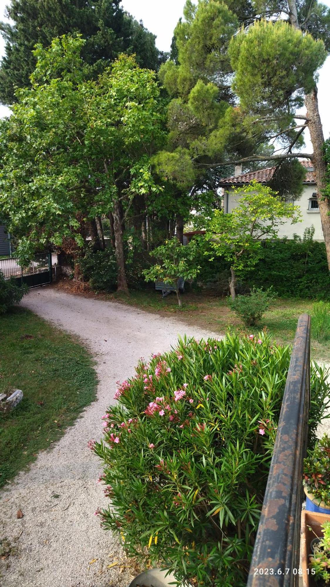 La Maison Du Bonheur Velleron