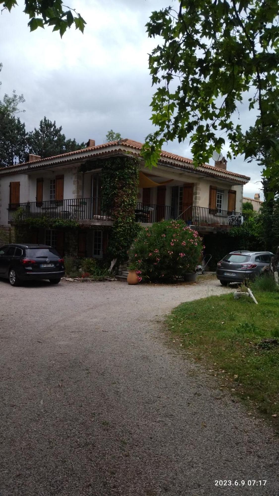 La Maison Du Bonheur Homestay
